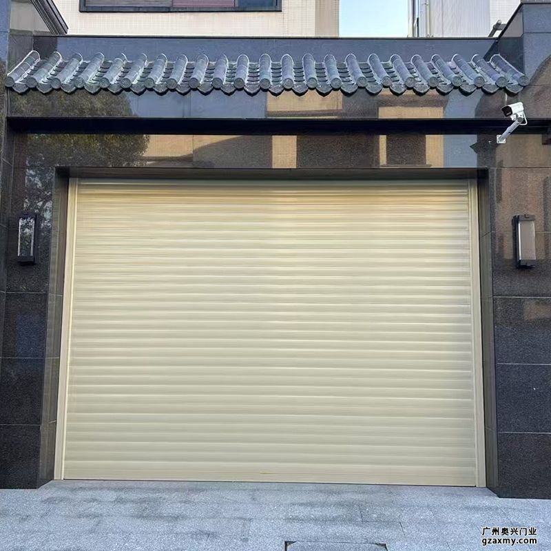 <b>双层铝合金卷帘门</b>