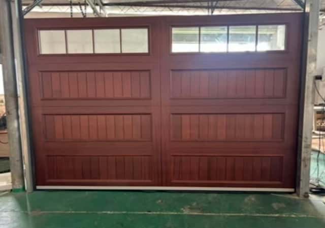 实木车库门